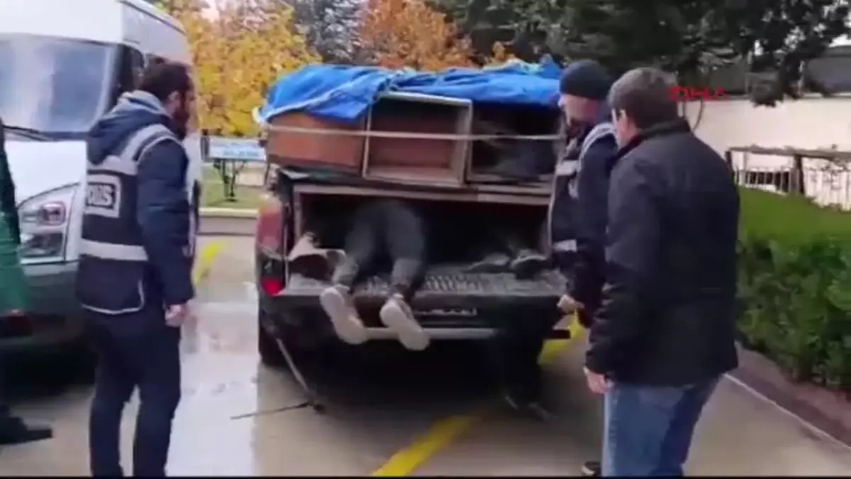 Amasya’da Kaçak Göçmen Taşıyan 2 Şüpheli Tutuklandı