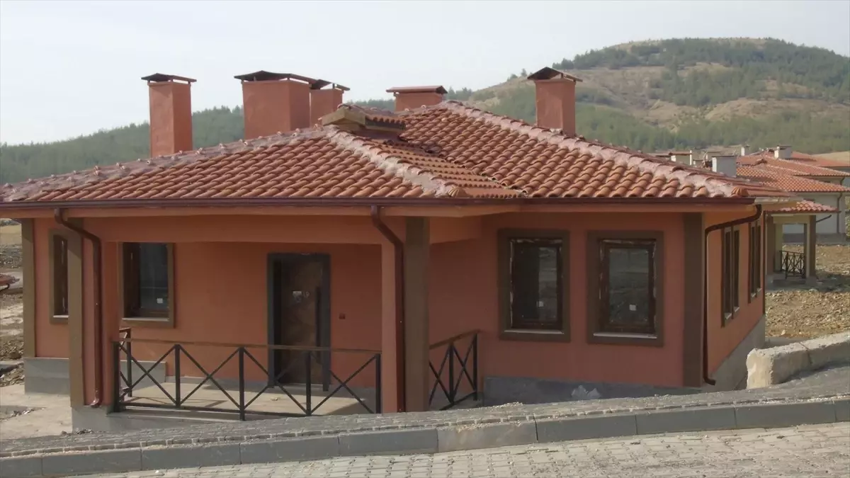 Nurdağı’nda Depremzedelere Yeni Evler