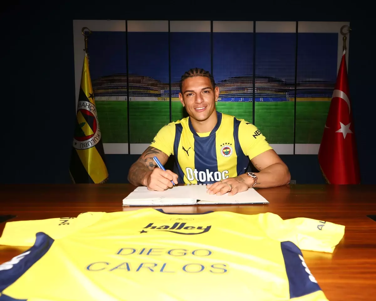 Diego Carlos Resmen Fenerbahçe’de