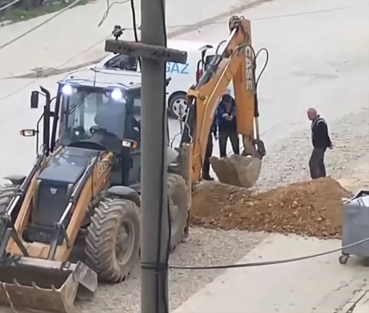 İnegöl’de Altyapı Çalışmasında Doğal Gaz Borusu Delindi