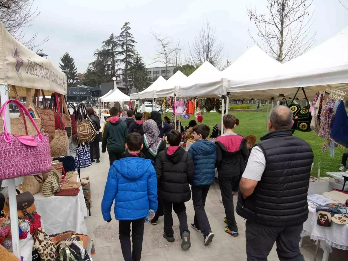 Düzce’de Sıfır Atık Temalı Sanat Sokağı Açıldı